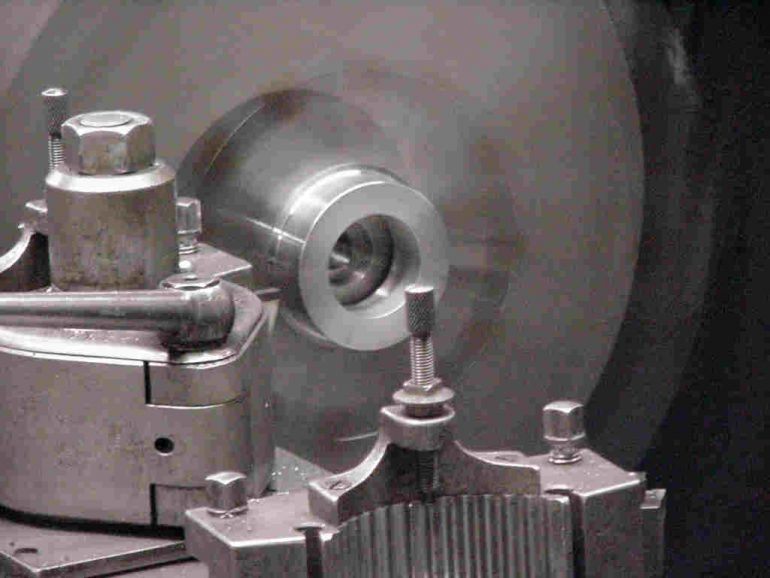 Conventional Machining Services | Rochester, MI | Metalmite